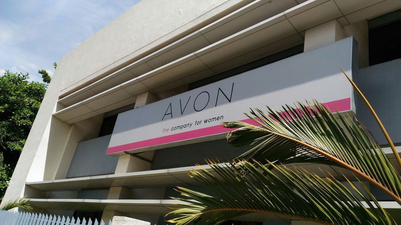 1852.Avon Marketmind Local