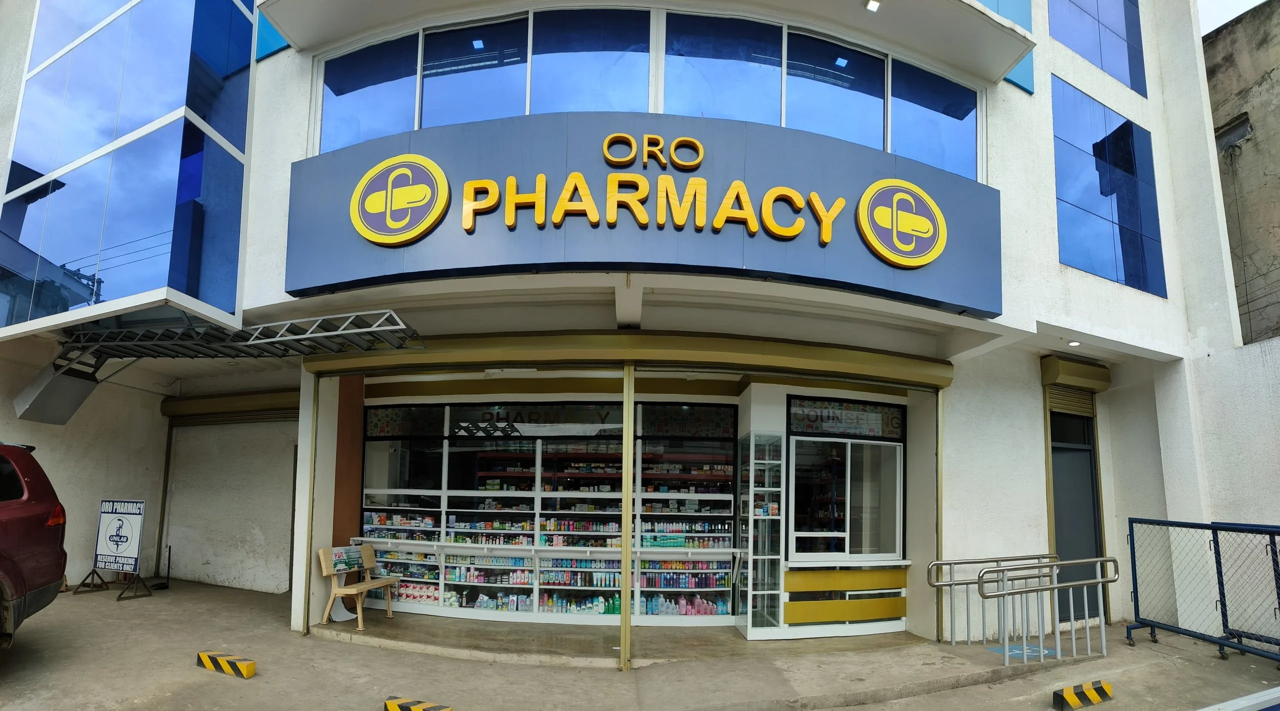 2839.Oro Pharmacy scaled Marketmind Local