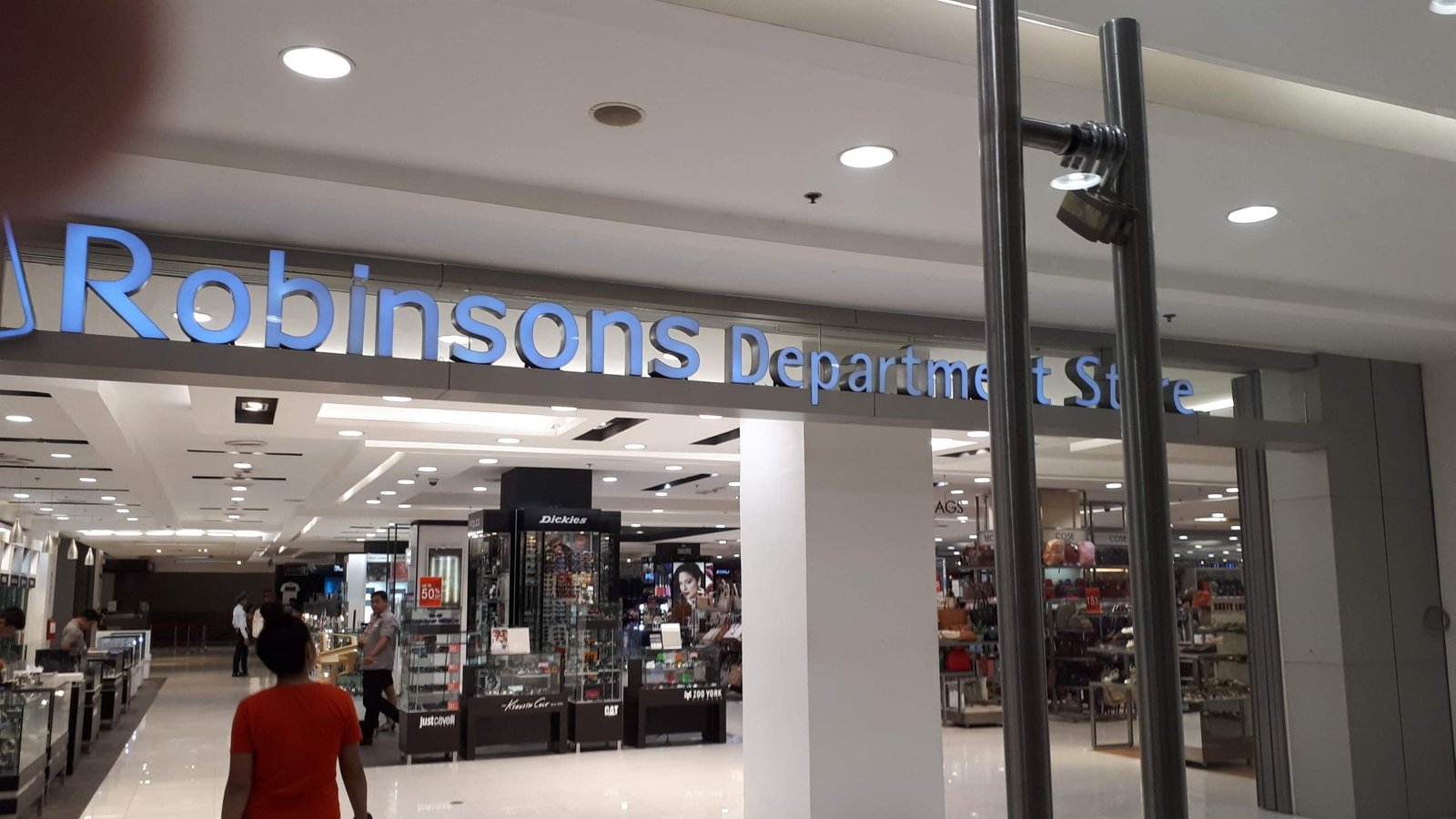 2997.Robinsons Department Store scaled Marketmind Local