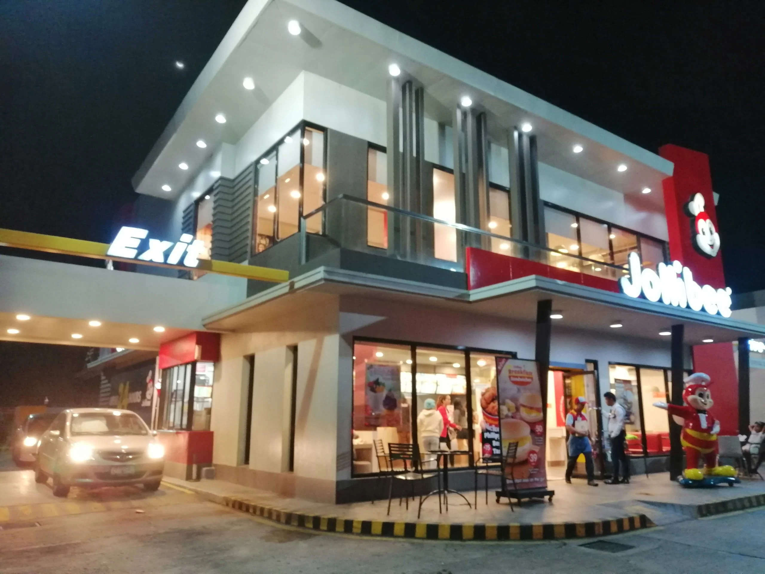 508.Jollibee scaled Marketmind Local