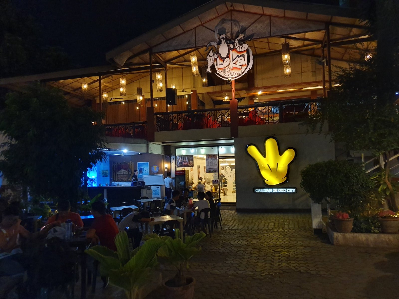821.Lokal Grill and Seafood scaled Marketmind Local