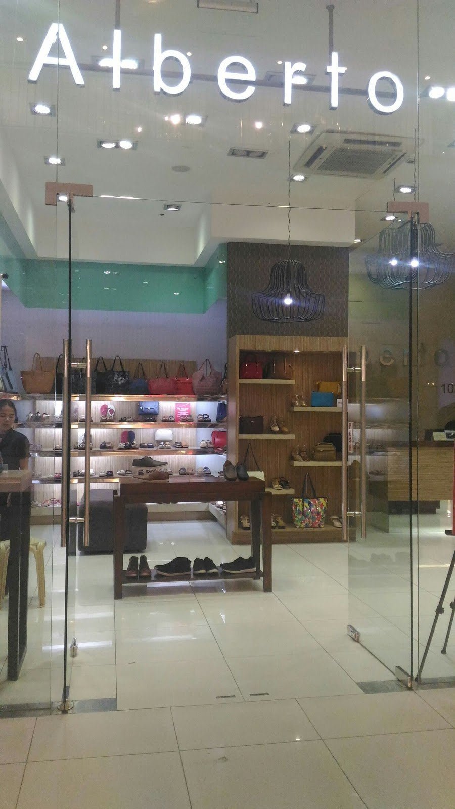 Copy of 11011.Alberto 1 Marketmind Local