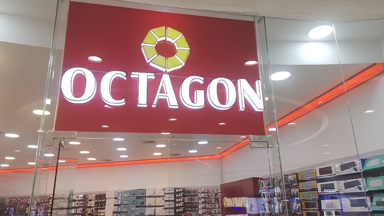 Copy of 5797.Octagon Computer Superstore1 1 Marketmind Local