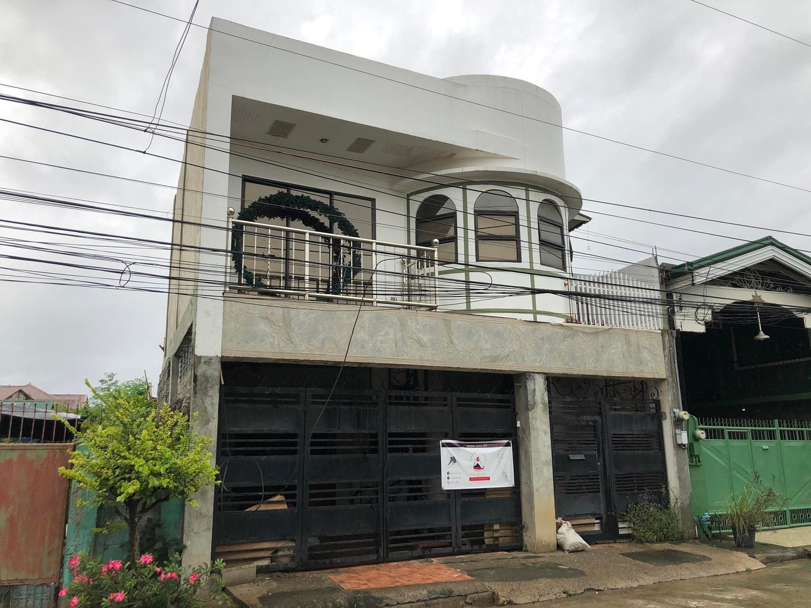 Copy of 9208.Sneaker Aisle CDO 1 Marketmind Local