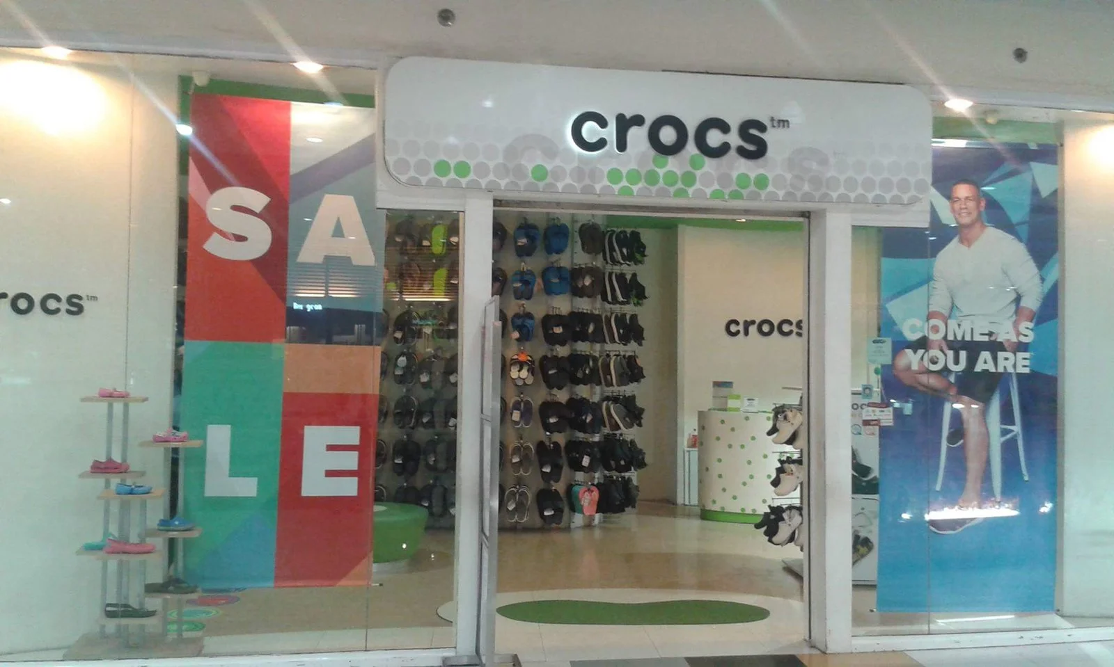 Crocs uptown mall on sale